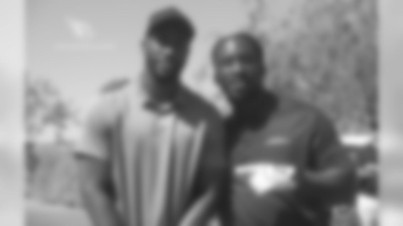 LB Alex Okafor and LB Markus Golden