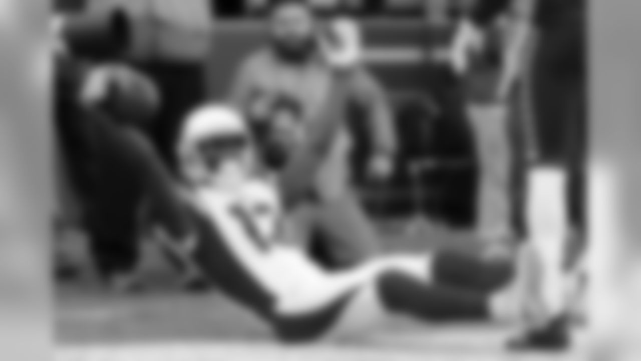 WR Jaron Brown celebrates his touchdown catch