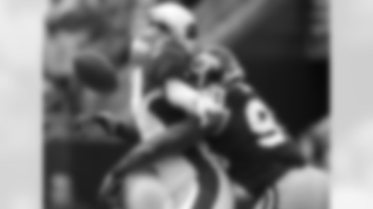 2011: QB Kevin Kolb is sacked by Washington LB Brian Orakpo