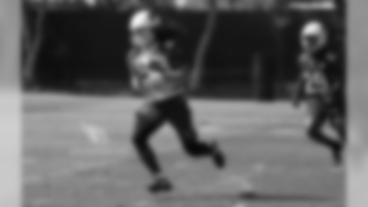 WR Krishawn Hogan