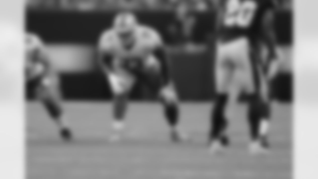T Greg Robinson