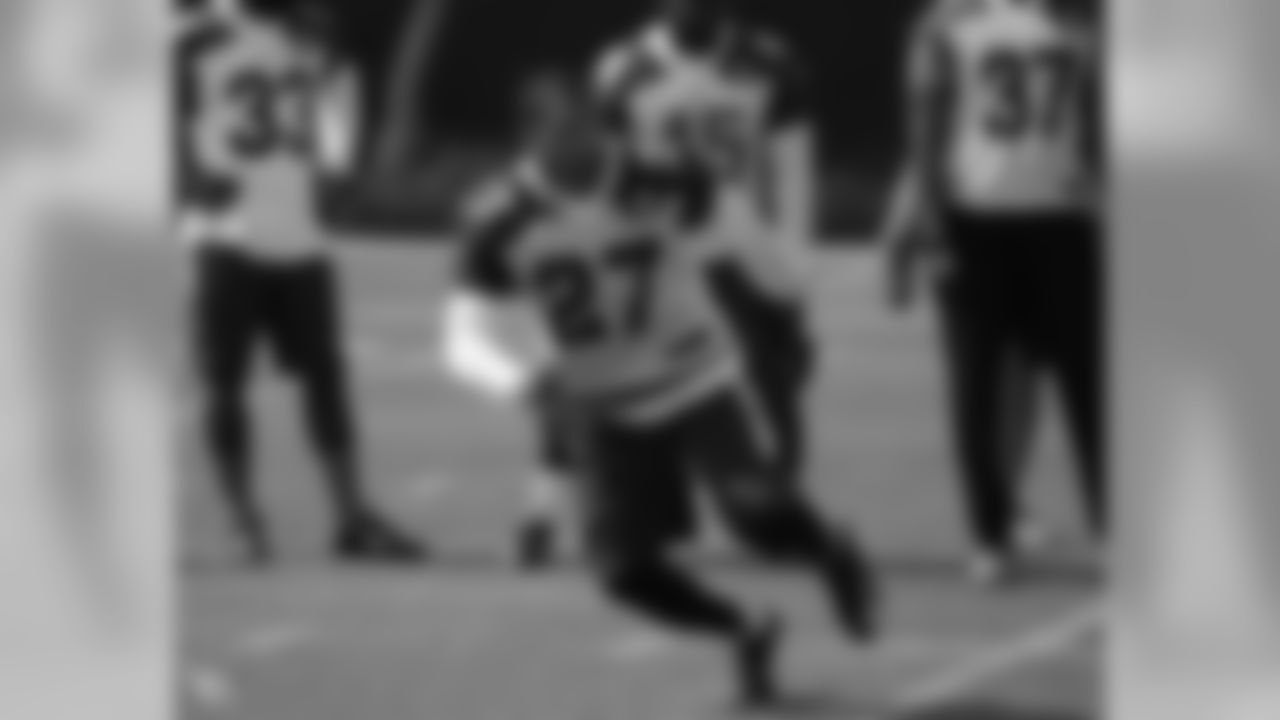 S Tyvon Branch