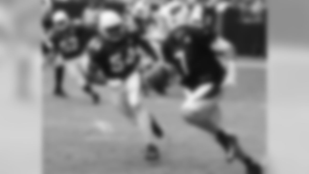 LB Alex Bazzie