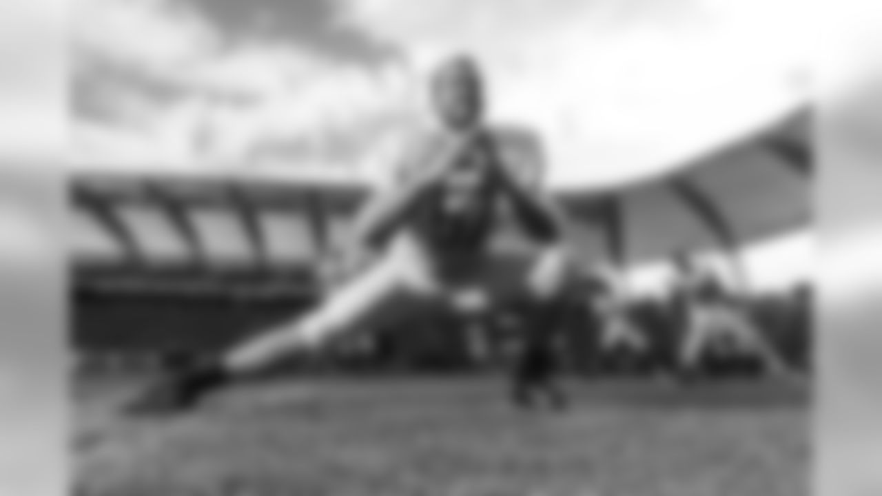 Georgia long snapper Nathan Theus: Projected seventh-rounder/undrafted free agent