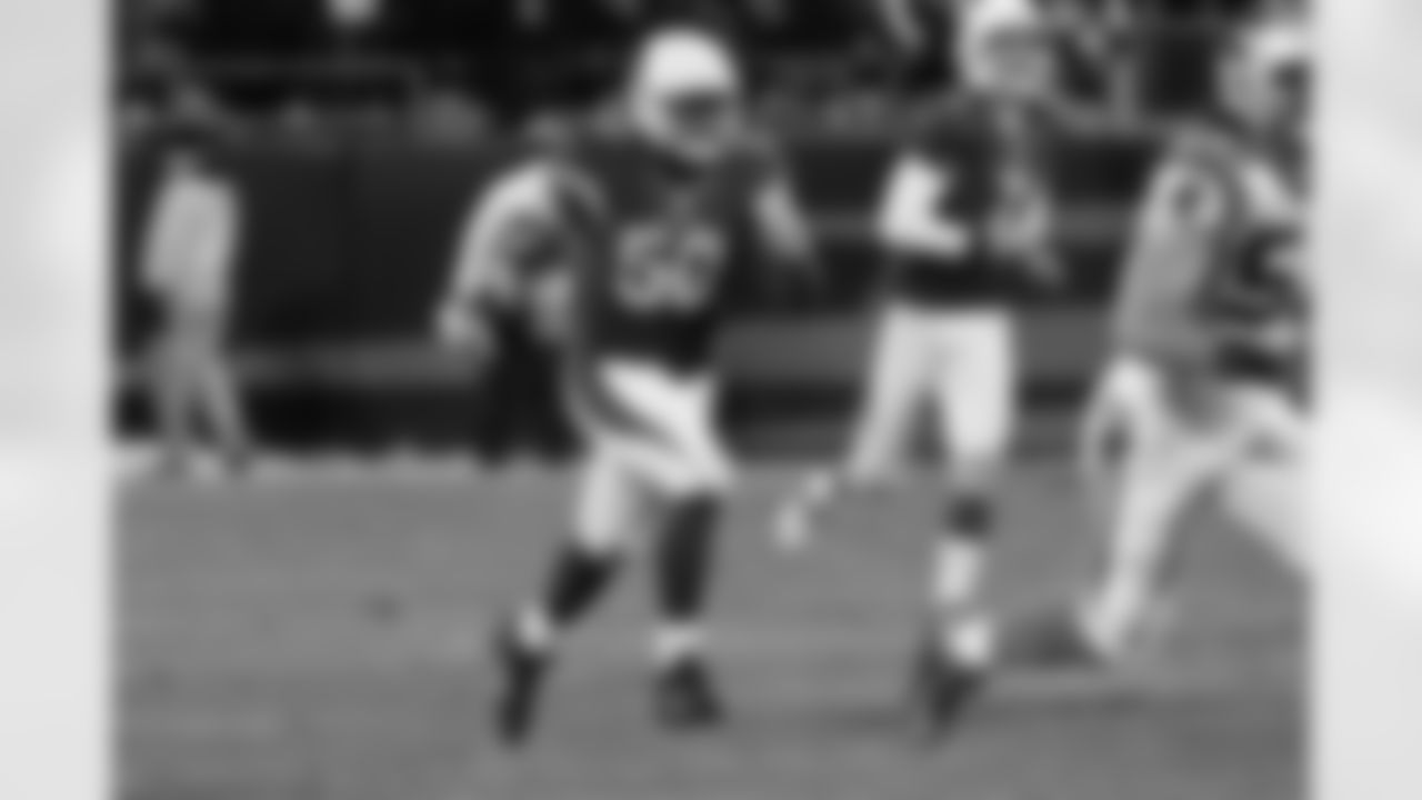 LB Gabe Martin