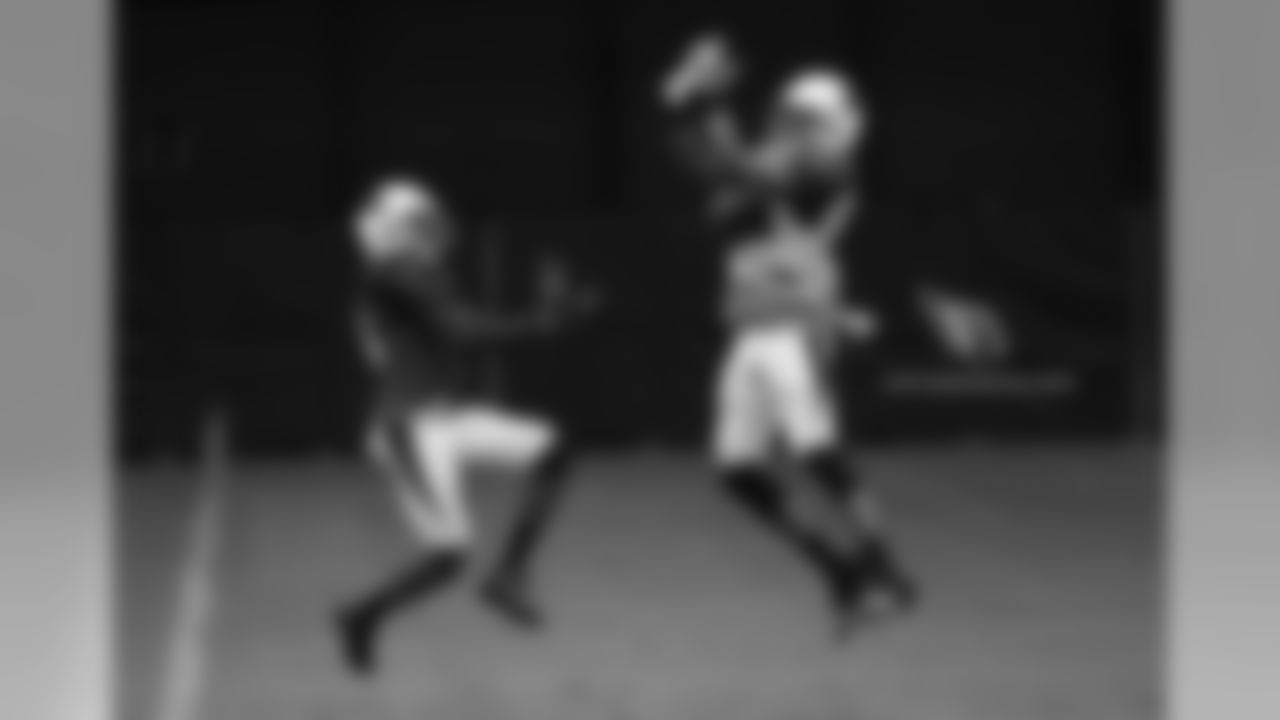 CB Harlan Miller with the near-pick