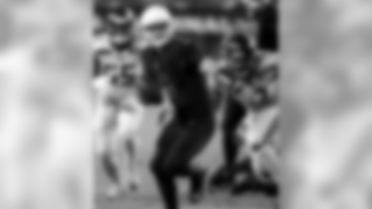 QB Drew Stanton