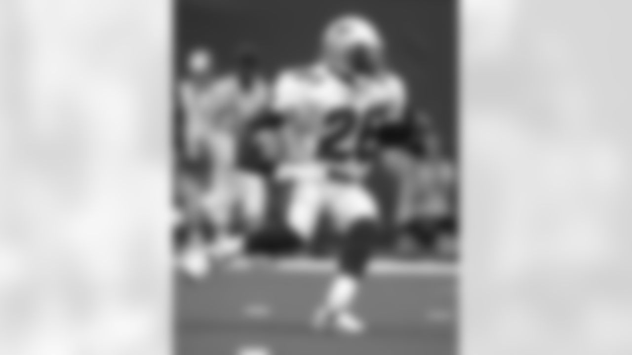 1997: Patriots select Kansas State CB Chris Canty