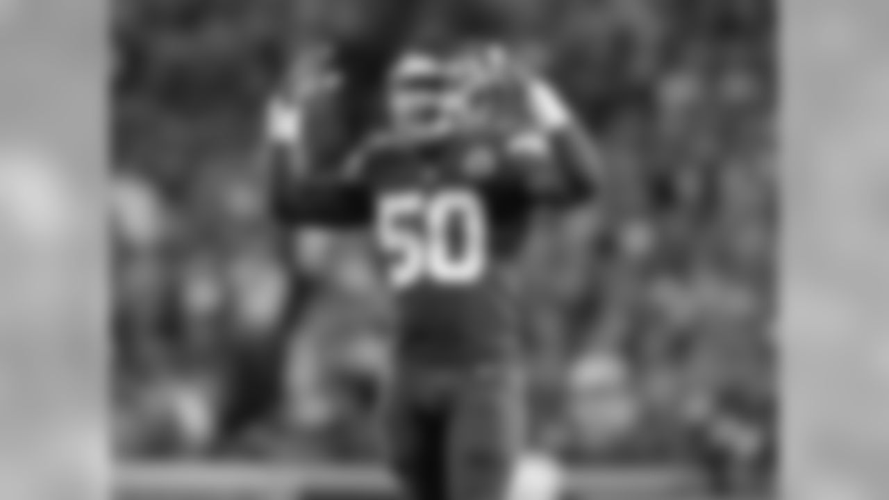 DL Justin Houston, Georgia (2011)