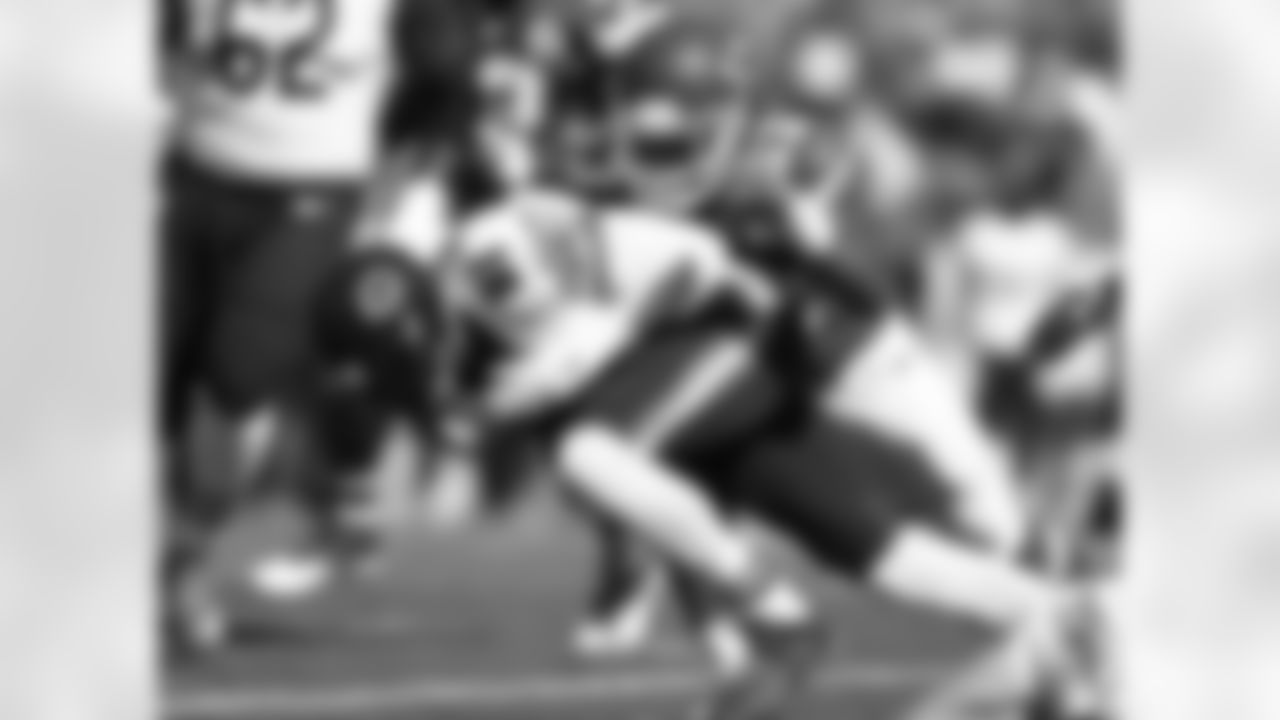 Kansas City Chiefs linebacker Ramik Wilson (53)