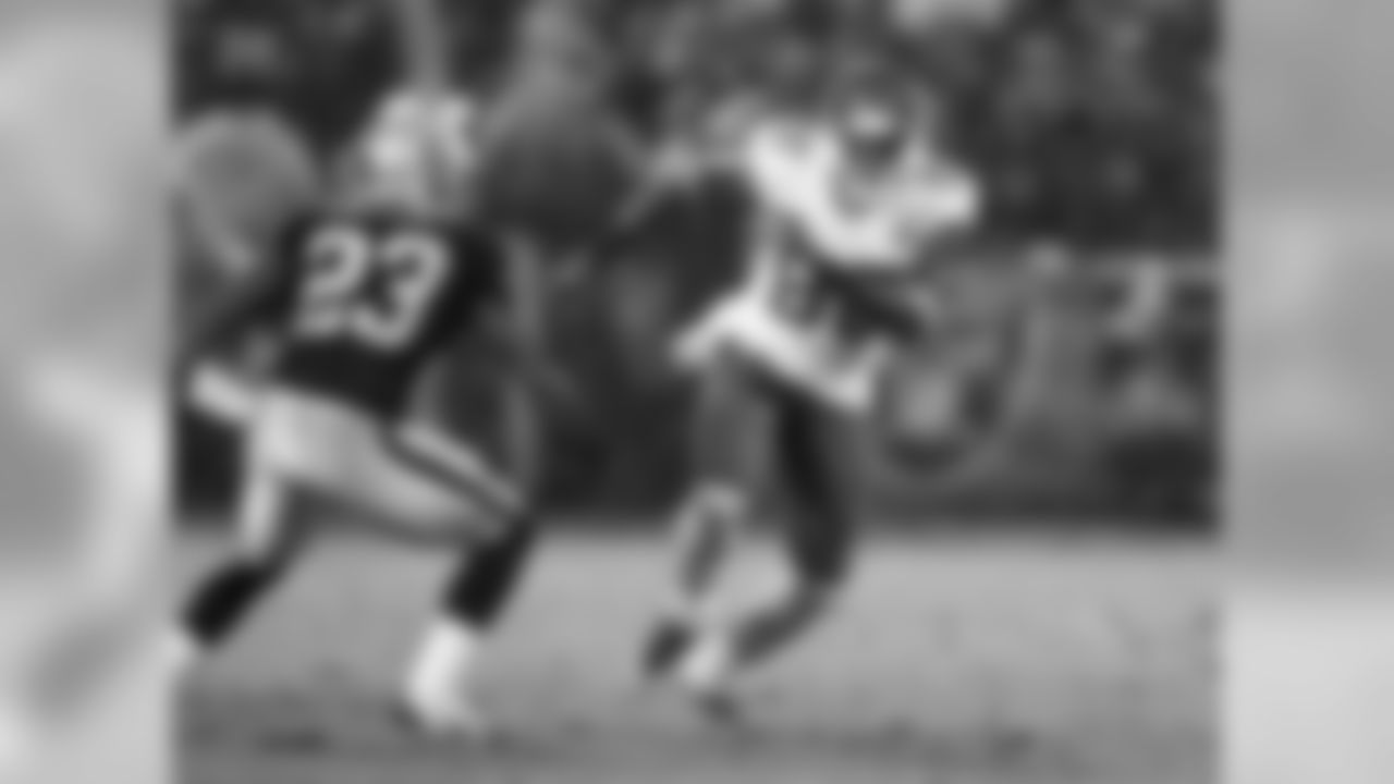 2012: WR Dwayne Bowe