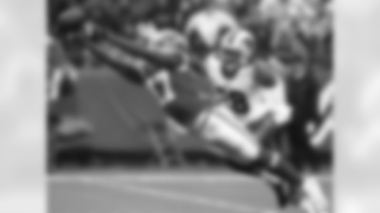 Kansas City Chiefs wide receiver Chris Conley (17)
