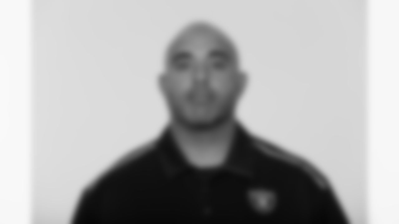Bobby Johnson, Assistant Offensive Line Coach