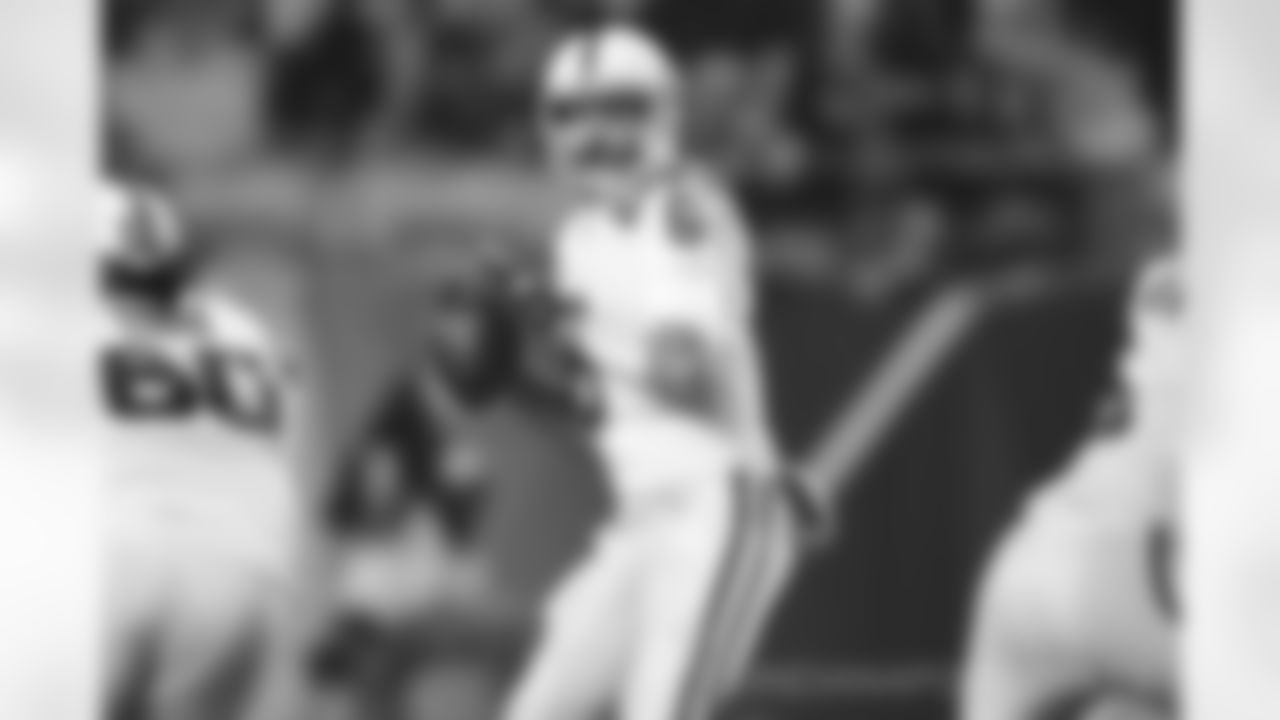 6 Whitehurst, Charlie QB