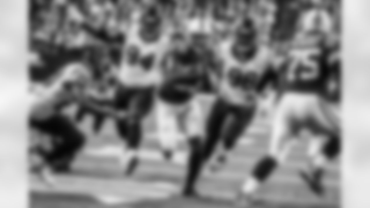 The 41-yard outing from Frank Gore against the Texans has him behind 1,000-yard pace. Gore now needs to average 70 yards per game in the final three weeks to get above the 1,000-yard plateau. Minnesota's defense is elite in a bunch of defensive categories, but stopping the run hasn't been a true strength in 2016.