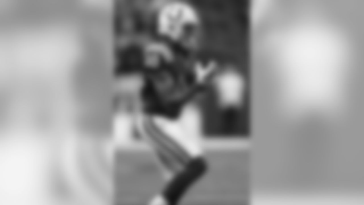 10
Moncrief, Donte
WR