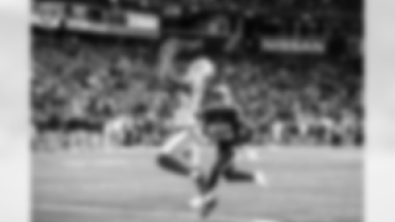 10 Moncrief, Donte WR 6-2 216 24 4 Mississippi
