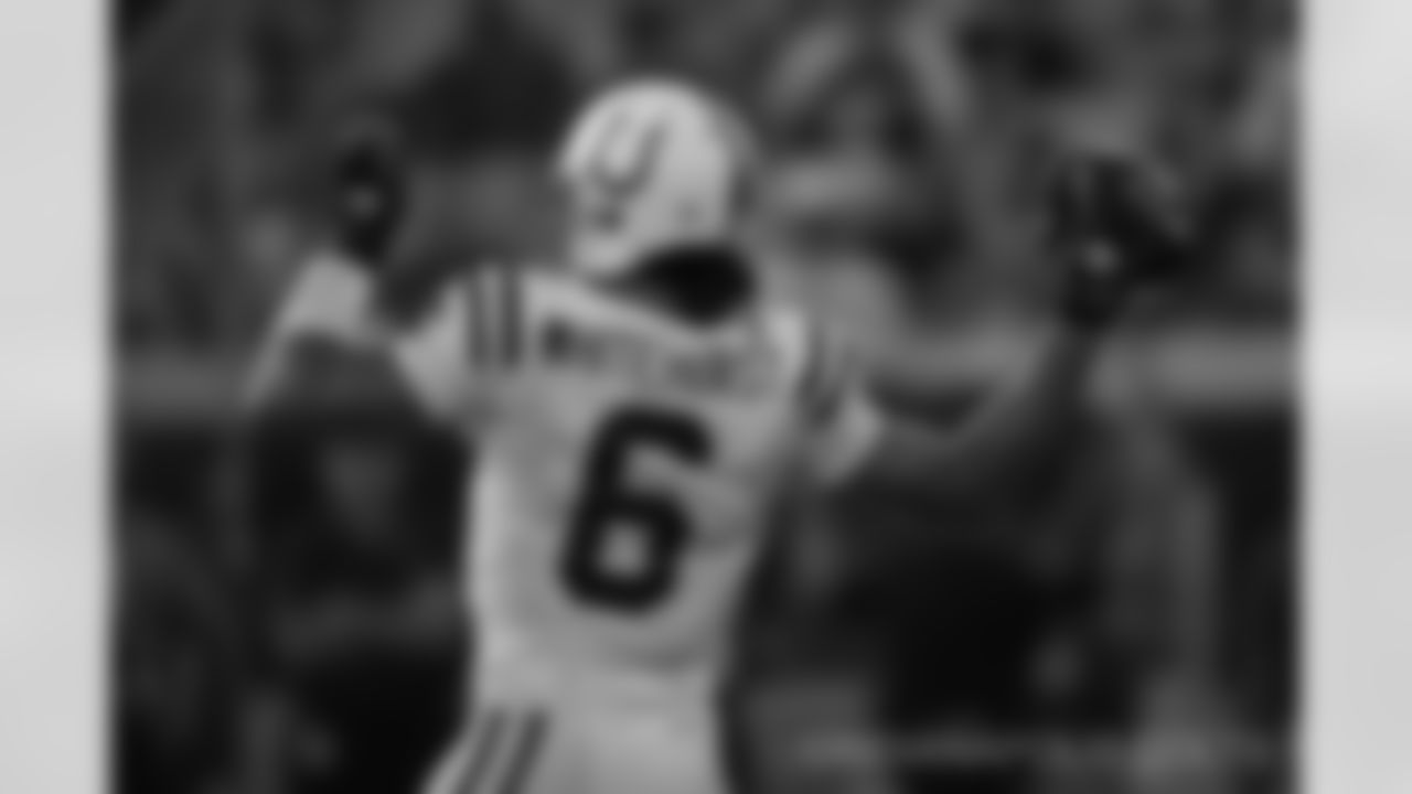 6 Whitehurst, Charlie QB