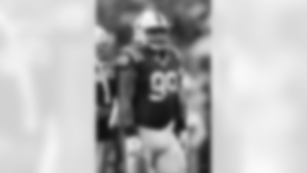 99 Winn, Billy DT