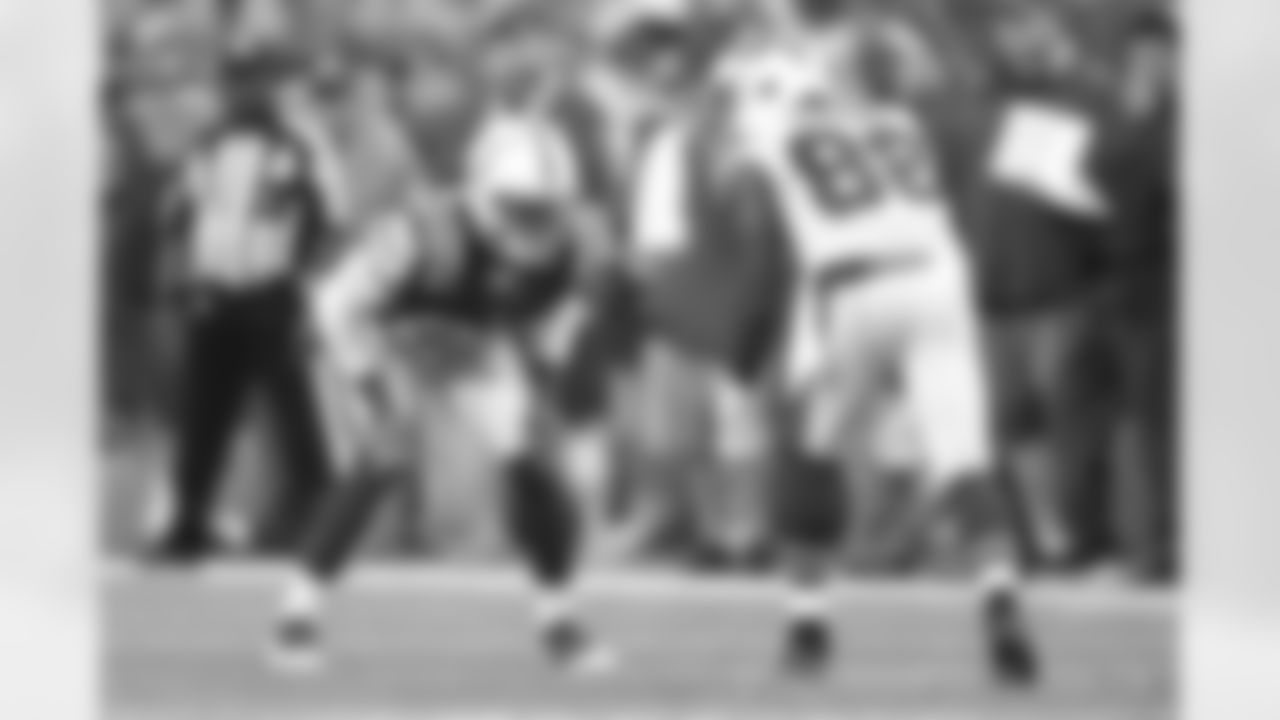 It's taken five weeks, but the Colts will finally have their expected starting cornerback duo on the field. Patrick Robinson will be opposite Vontae Davis on Sunday afternoon at Lucas Oil Stadium. With Antonio Cromartie gone, Davis and Robinson are your starters outside, and the return of Darius Butler should fill in at the slot position.