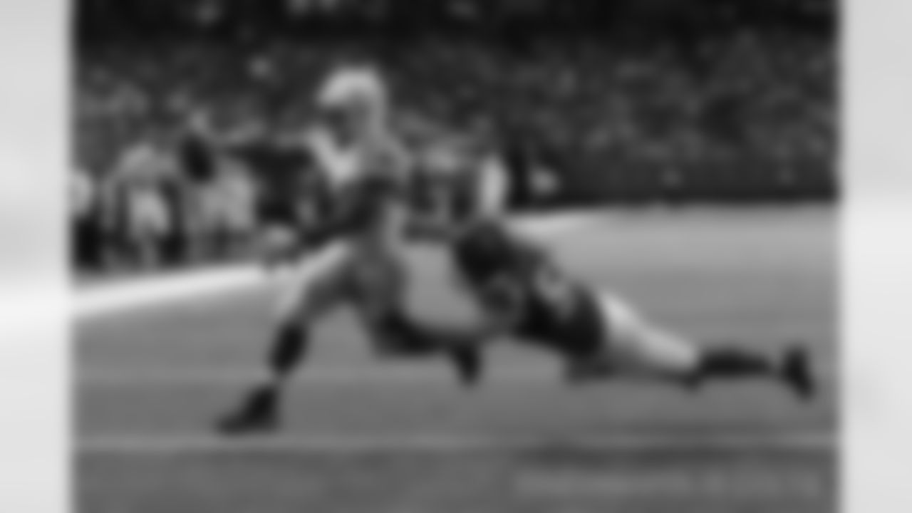 44 Bradshaw, Ahmad RB