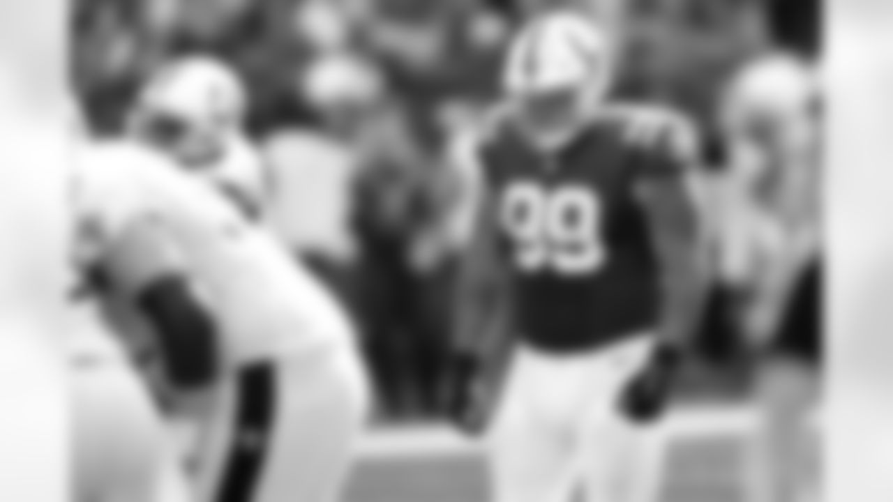 99 Winn, Billy DT