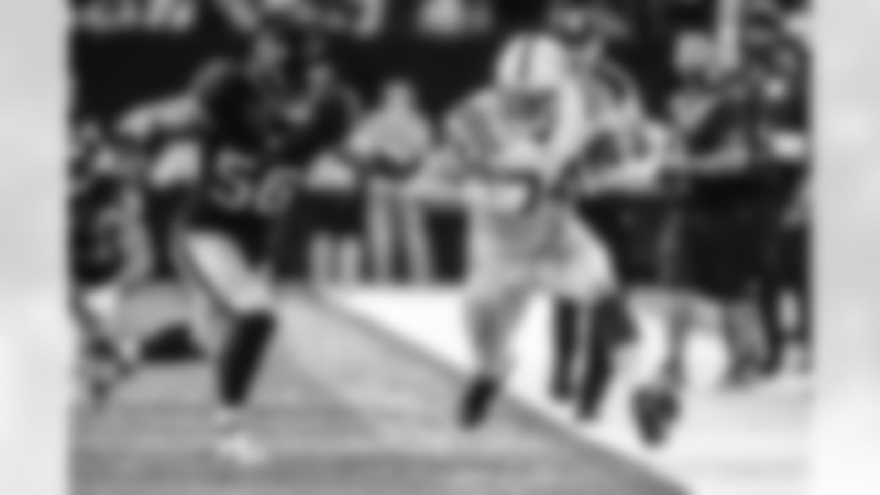 Catching 20-of-23 (87%) of passes this season, Jack Doyle's catch rate is the best for any NFL tight end with at least 12 targets. Doyle's role in 2016 is going to expand with Dwayne Allen's ankle injury. It's crazy to think that Doyle is second to only T.Y. Hilton in terms of the most experienced, healthy pass catchers for Andrew Luck this week.