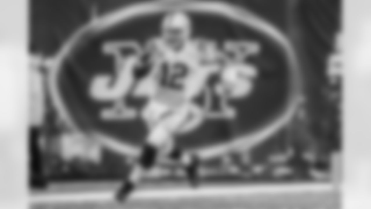 The reigning AFC Offensive Player of the Week had a career-night against the Jets. Andrew Luck now turns his attention to the Texans this week. In last year's similar "winner take all" sort of December matchup, Luck was sidelined. He's back this time around and is a major, major reason why this offense has flourished over the past four games.