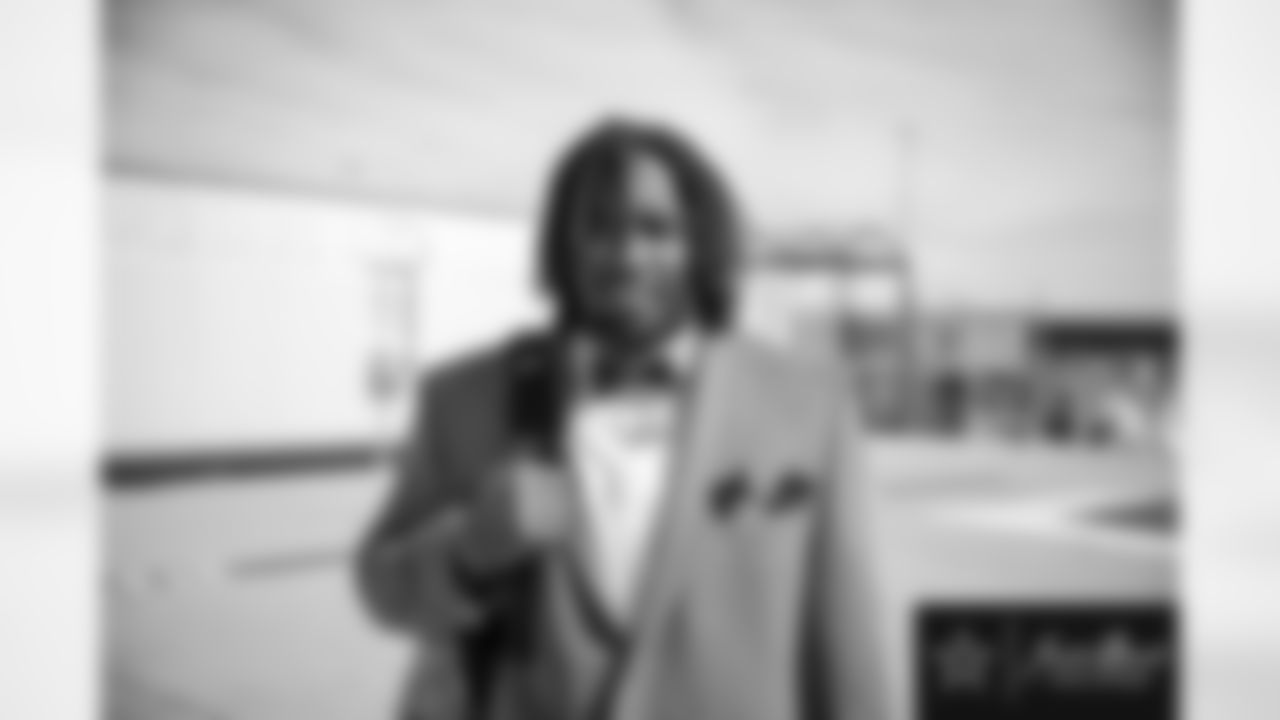 20171028_dal_demarcus_lawrence-2.jpg