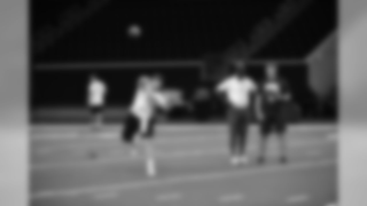 20170422_qb_wr_challenge_jj08629.jpg