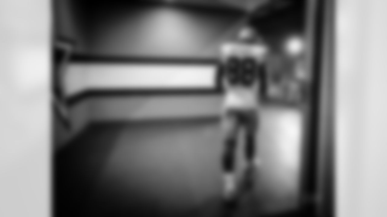 20160925_dal_vs_chi_dez_bryant_selects_jj1131.jpg