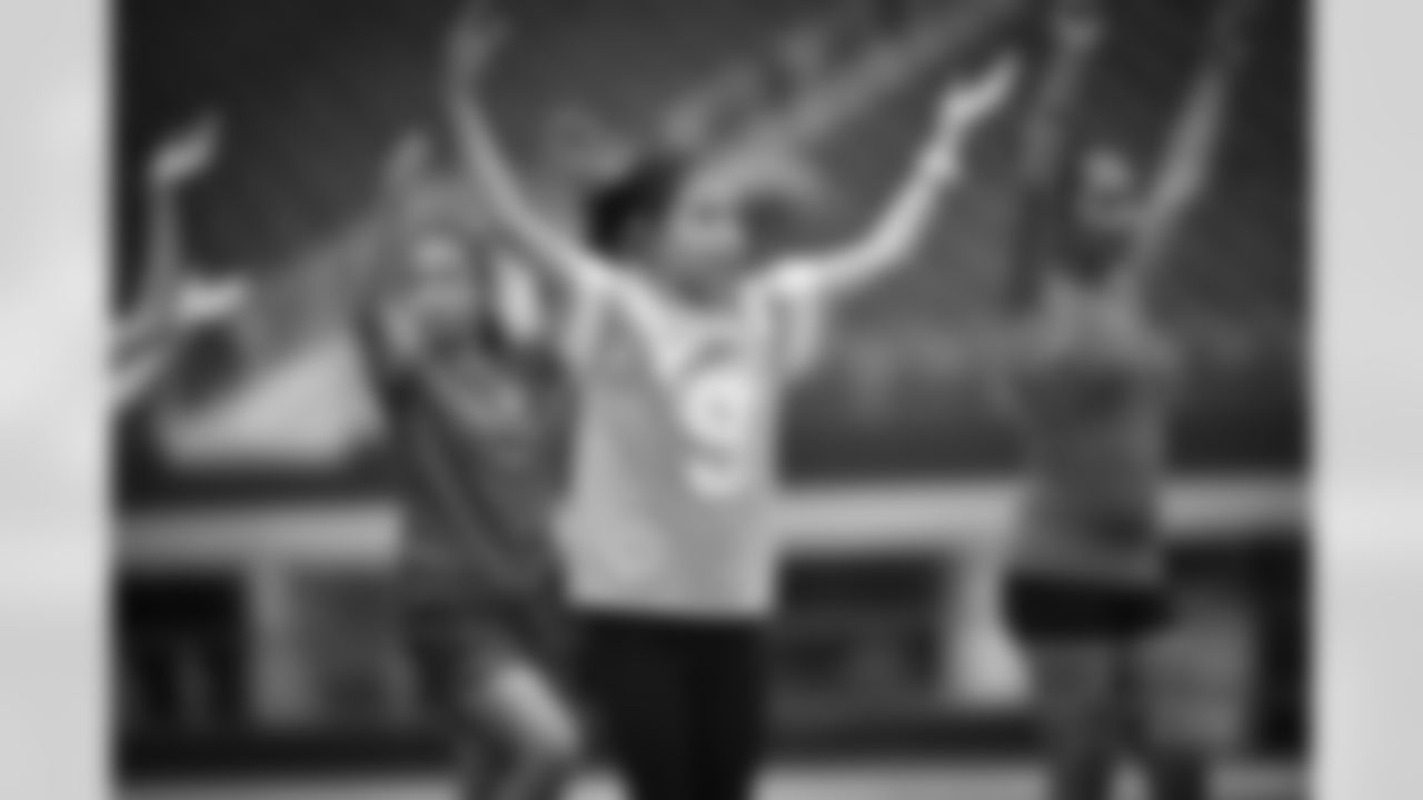 2016_youth_camps_spanish_jj0174.jpg