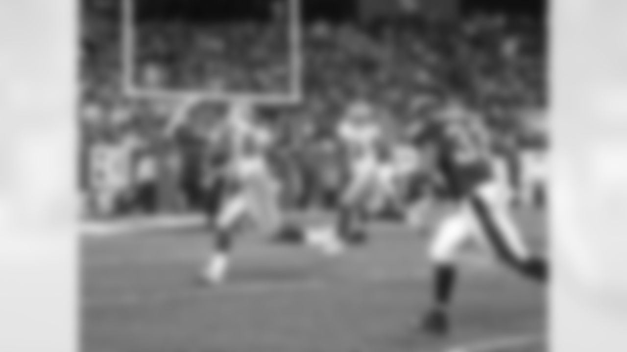 2011 - In the season finale against Philadelphia, Ware tied his career-high with three sacks with a 17-yard fumble return for a touchdown, nine tackles and four pressures.