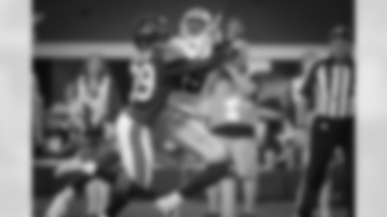 20160925_dal_brice_butler05.jpg