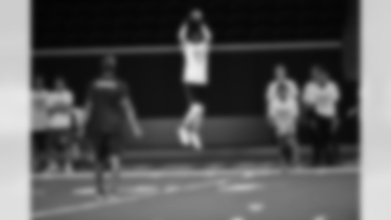 20170422_qb_wr_challenge_jj08432.jpg
