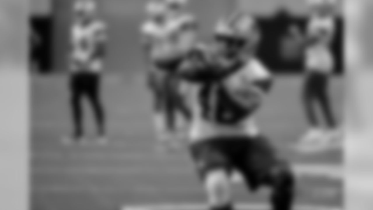 20170829_dal_alfred_morris_selects_jj38203.jpg