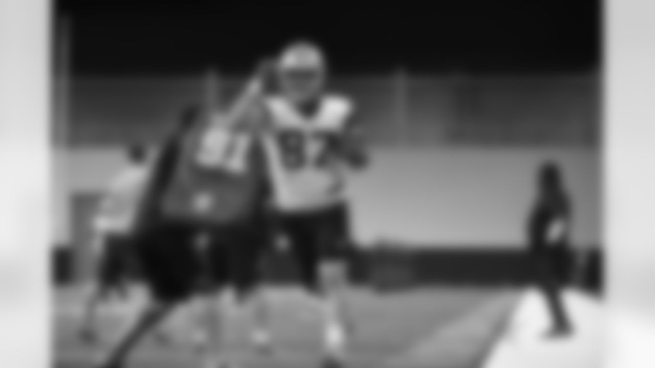 20161006_practice_selects_jj0472.jpg