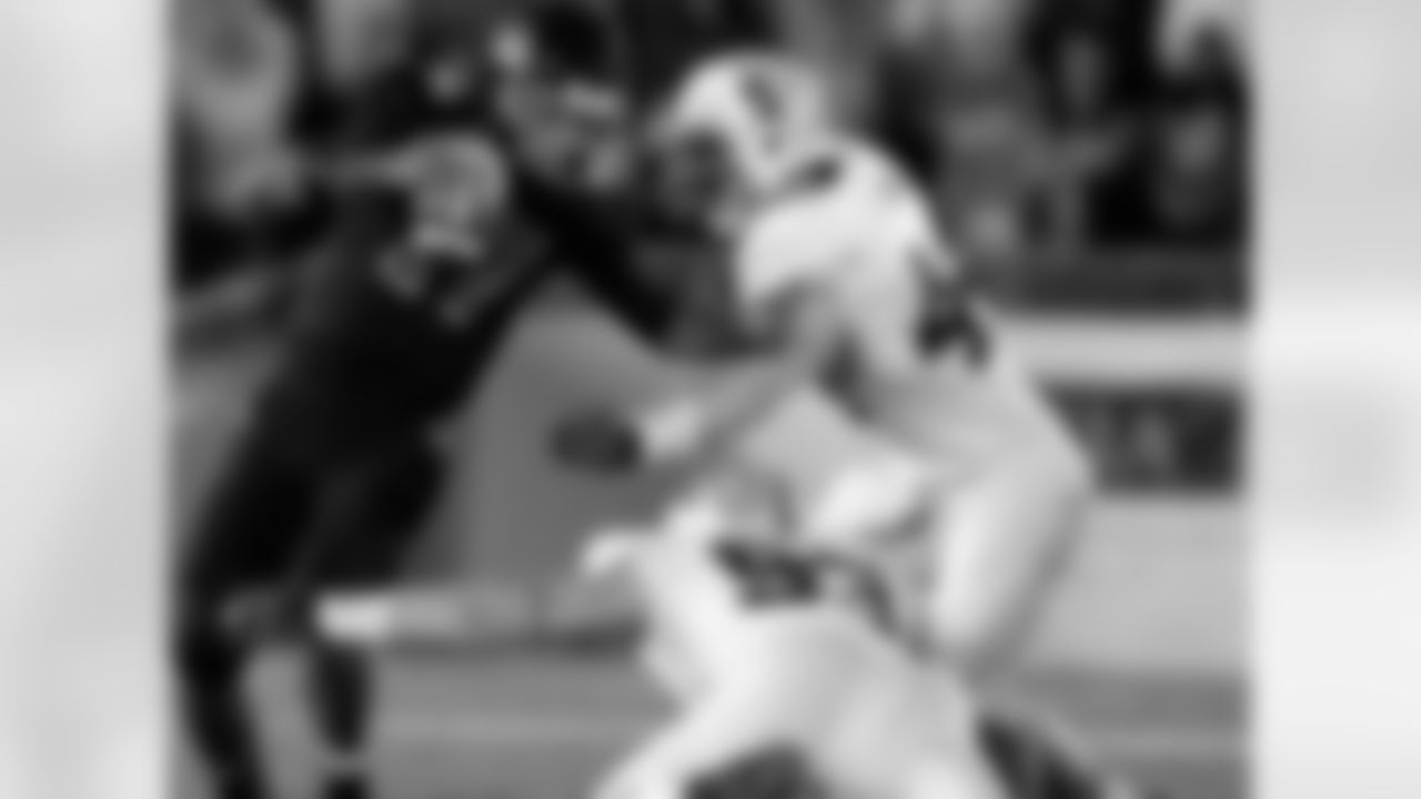 Chase Thomas - LB - Stanford