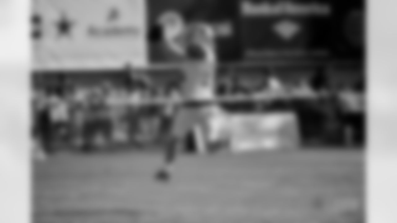 20170814_dal_cole_beasley_selects_jj30510.jpg