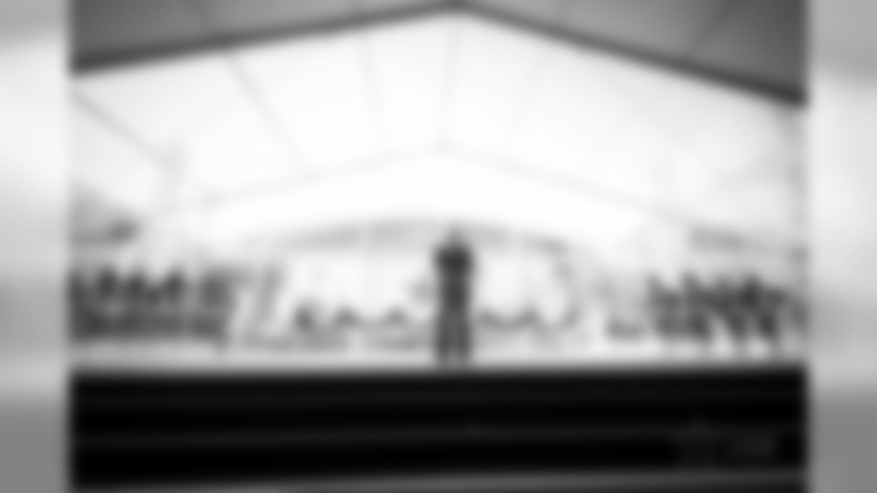 20160821_dal_thestar_ribbon-cutting_quickies108.jpg