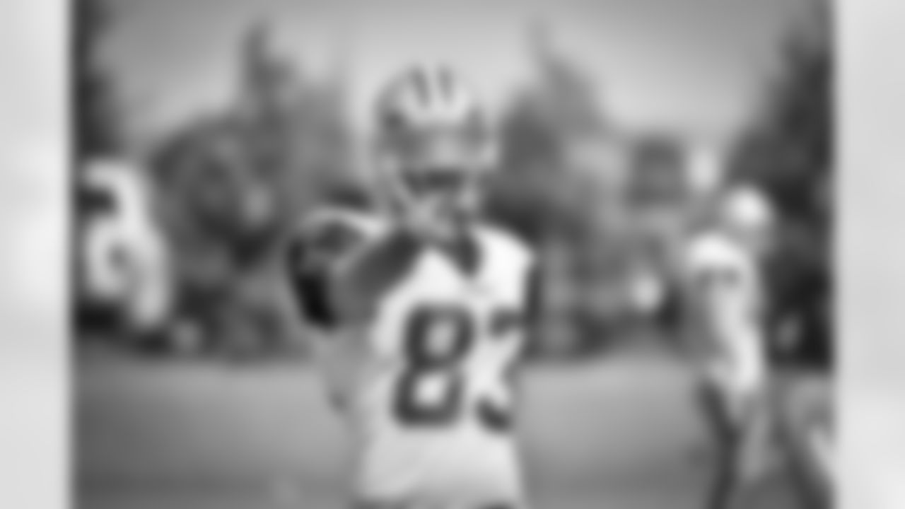 20160921_practice_terrance_williams_selects_jj0241.jpg