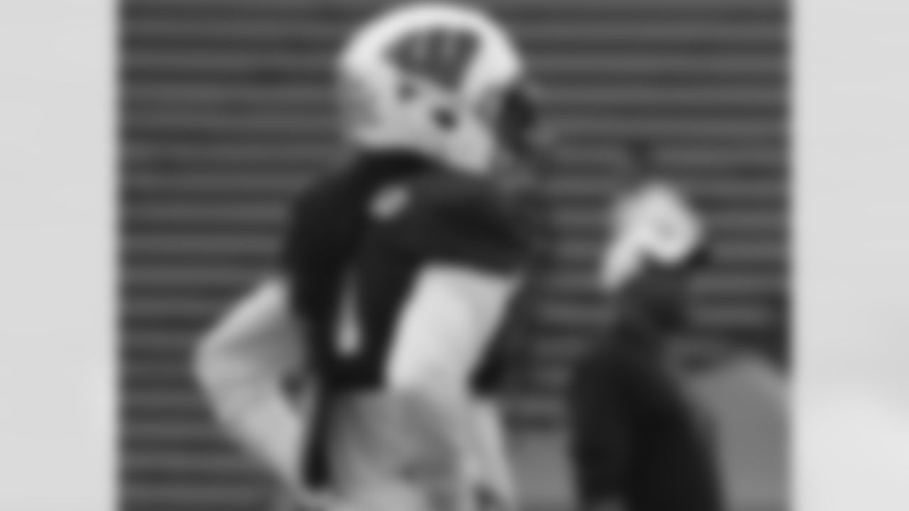Cornerback Dez Southward from Wisconsin.
