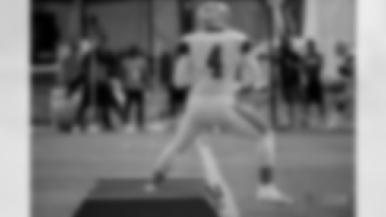 20170814_dal_dak_prescott_selects_jj30478.jpg