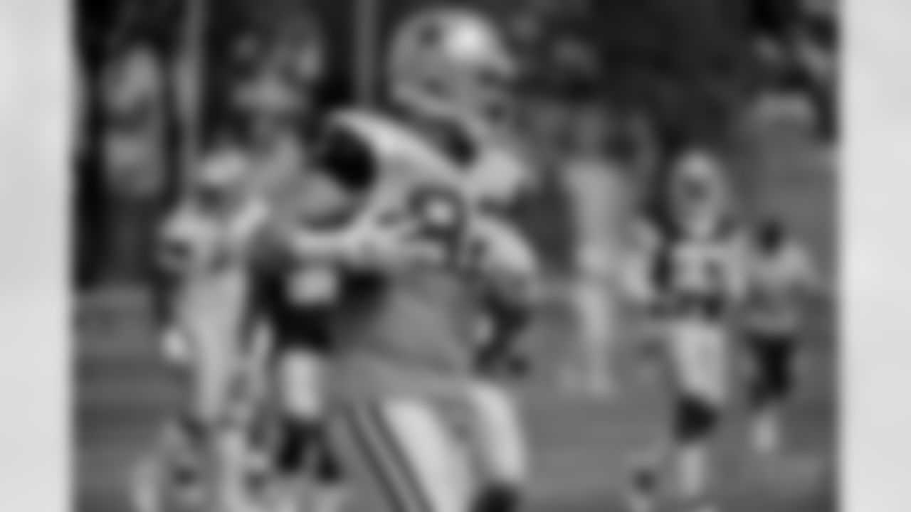 20170814_dal_jason_witten_selects_jj30482.jpg
