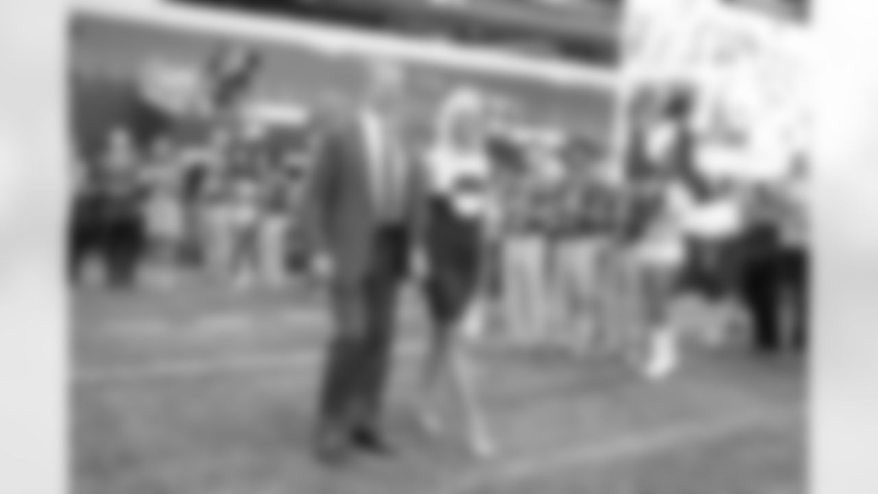 temp20140827_DAL_Kickoff_Luncheon_quickies047.jpg