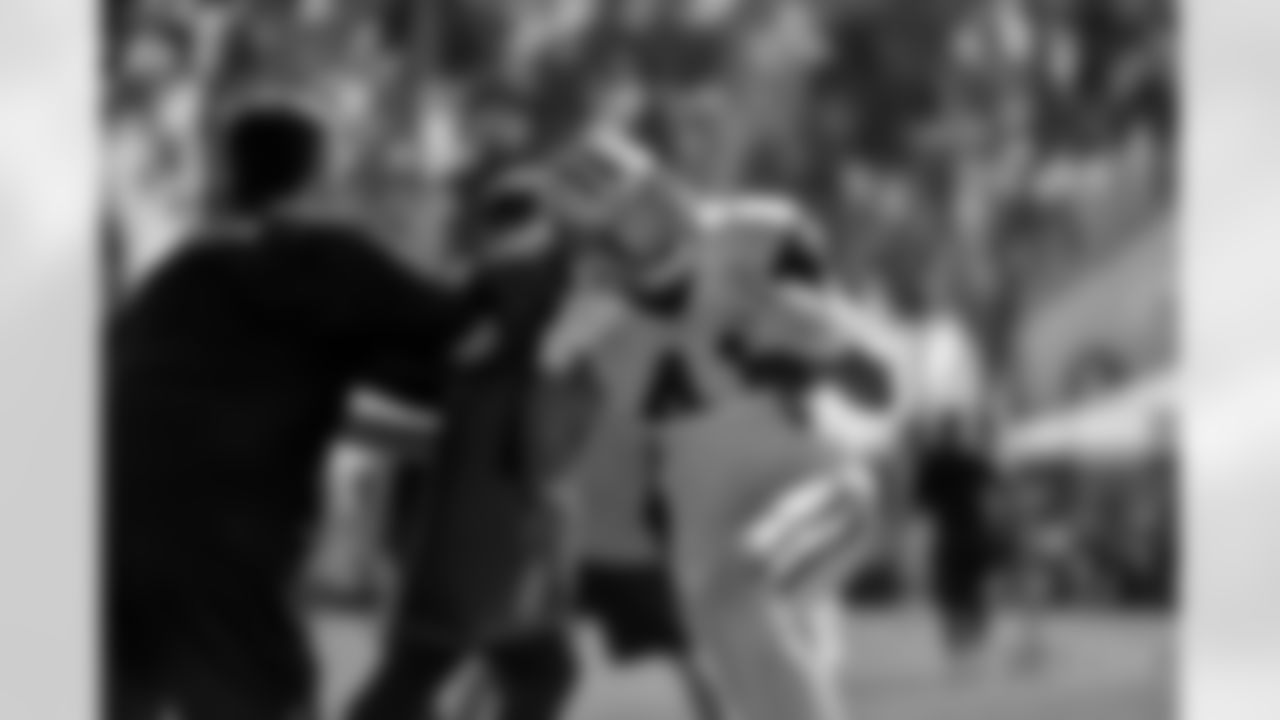20170815_dal_keith_smith_selects_jj30936.jpg