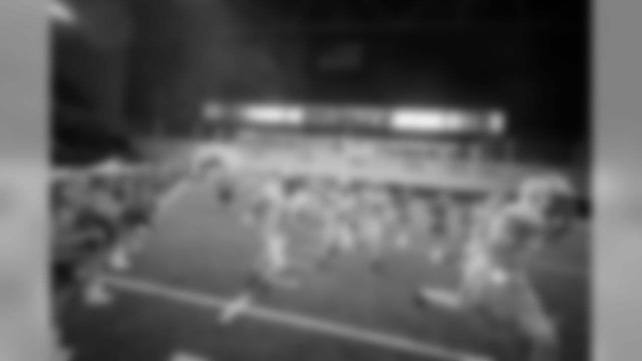 20160827_star_kickoff_quickies010.jpg
