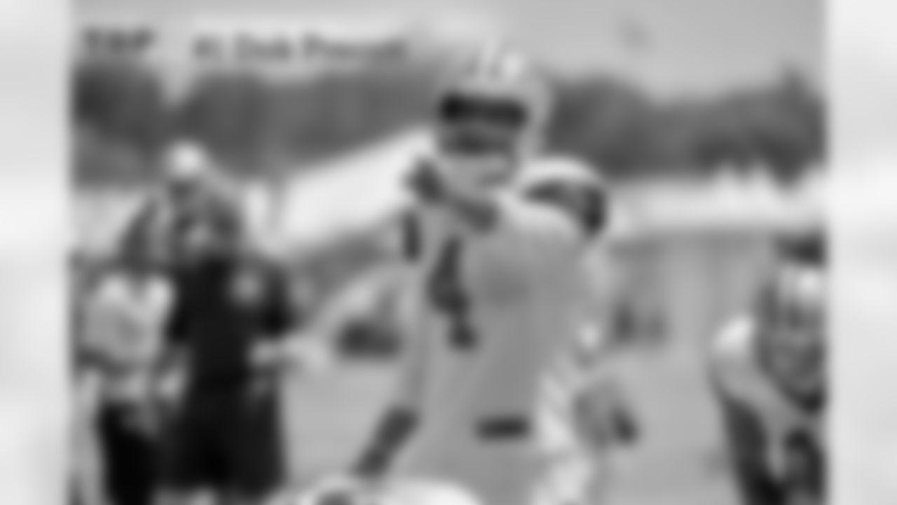 1-dak-prescott-gfx.jpg