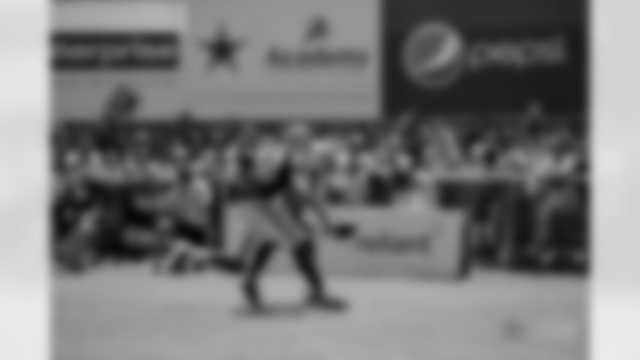 20170810_dal_dez_bryant_selects_jj29230.jpg