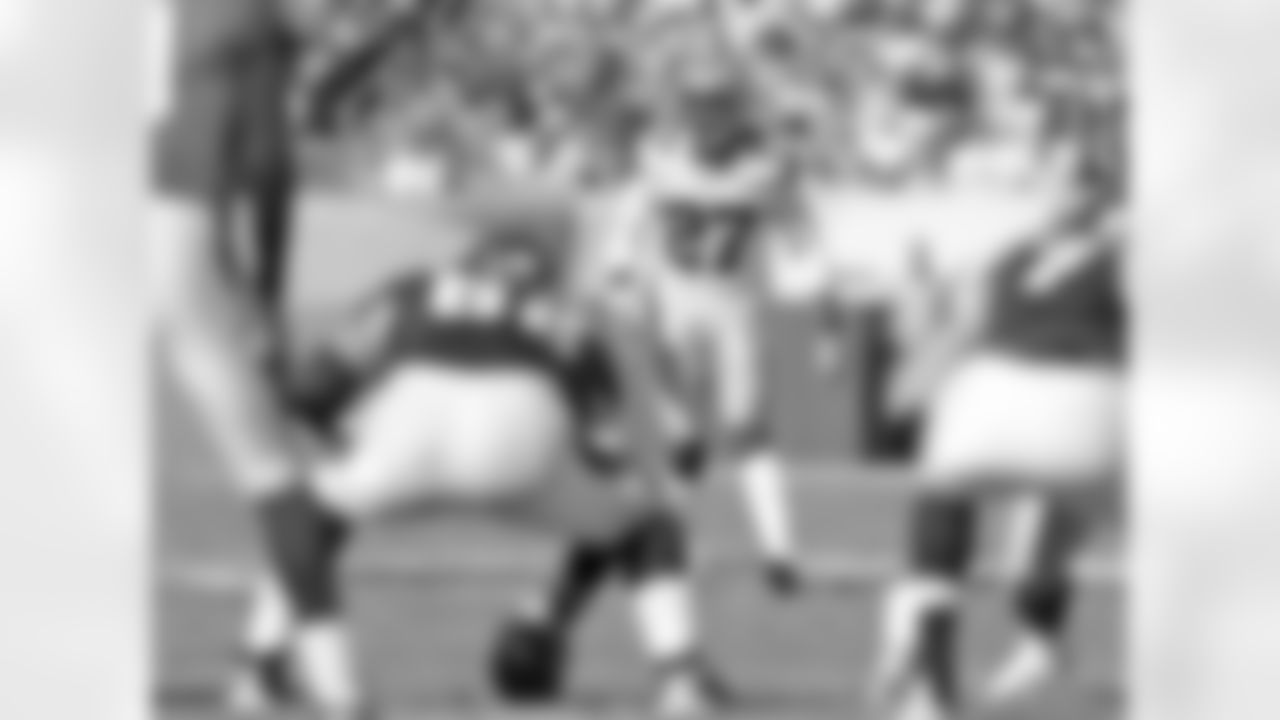 tempSafties_Gal_010914_10.jpg
